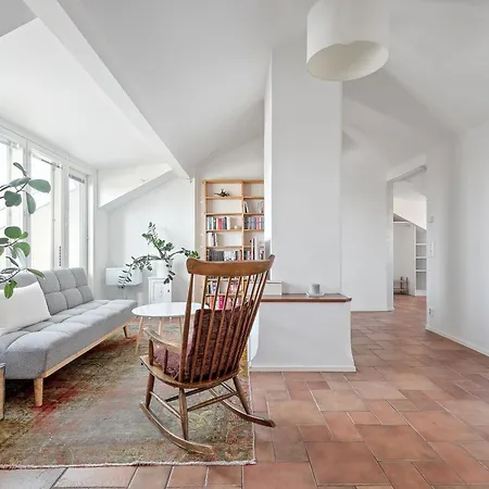 公寓 Wehost 74m2 Penthouse In Trendy Kallio